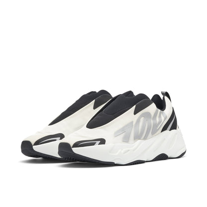 Adidas Yeezy Boost 700 MNVN Laceless - Analog - view 3