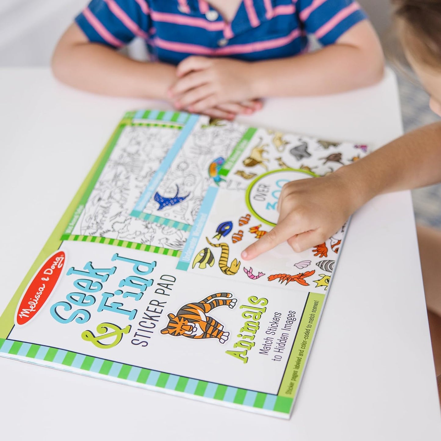 Melissa & Doug Animal Seek & Find Sticker Pad - 400+ Stickers, 14 Scenes for Kids 4+