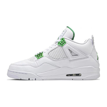 Air Jordan 4 Retro - Metallic Pine Green - view 3