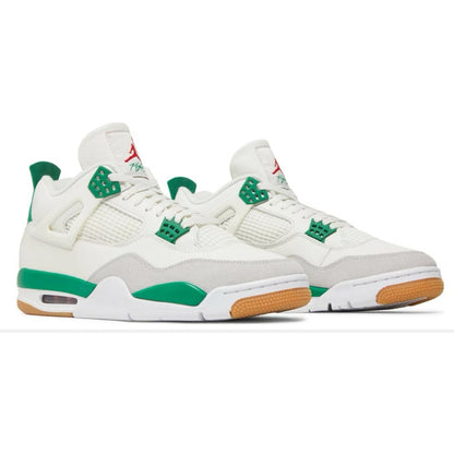 Nike SB x Air Jordan 4 - Pine Green - view 3