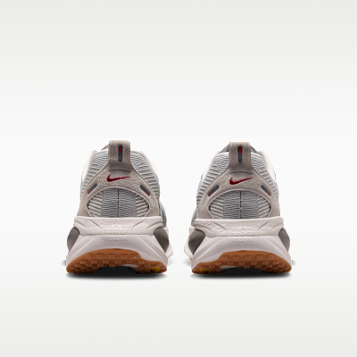 Nike Vomero 18 - Grey Fog / Summit White / Light Iron Ore / Metallic Dark Grey - product image 6