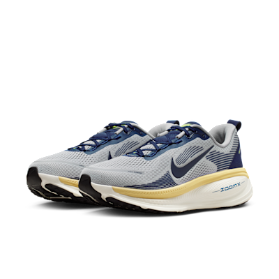 Nike Vomero 18 - Wolf Grey / Pewter / Sail / Midnight Navy - product image 5