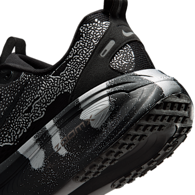 Nike Vomero 18 - Iron Grey / Light Smoke Grey / Black - product image 8