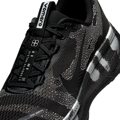 Nike Vomero 18 - Iron Grey / Light Smoke Grey / Black - product image 7