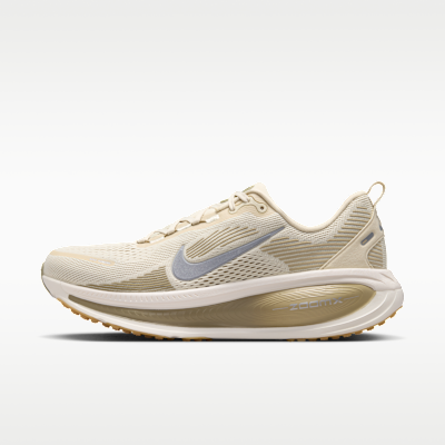 Nike Vomero 18 - Light Khaki / Desert Khaki / Sail / Metallic Silver - product image 1