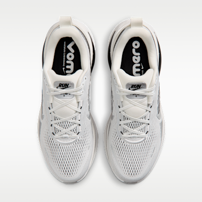 Nike Vomero 18 - Summit White / Black / Off White / Metallic Silver - product image 4