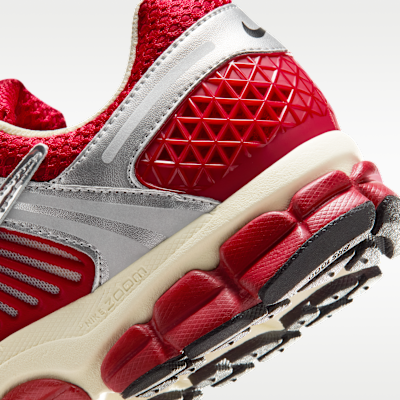 Nike Zoom Vomero 5 - Gym Red / Metallic Silver / Coconut Milk / Chrome - product image 8