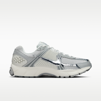 Nike Zoom Vomero 5 - Summit White / Light Smoke Grey / Smoke Grey / Metallic Silver - product image 3