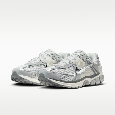 Nike Zoom Vomero 5 - Summit White / Light Smoke Grey / Smoke Grey / Metallic Silver - product image 5