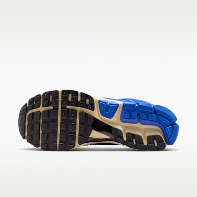 Nike Zoom Vomero 5 - Hyper Royal / Game Royal / Black / Sail - product image 2