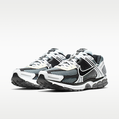 Nike Zoom Vomero 5 SE SP - Dark Grey / White / Sail / Black - product image 5