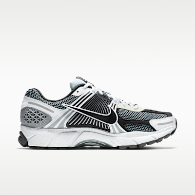 Nike Zoom Vomero 5 SE SP - Dark Grey / White / Sail / Black - product image 3