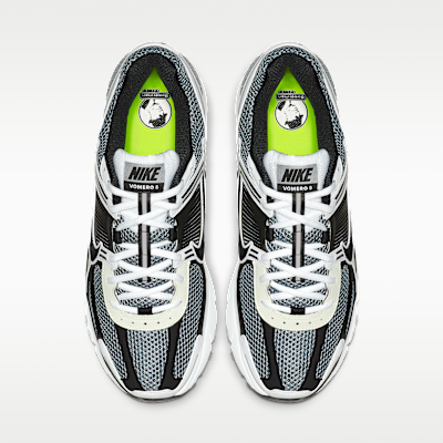 Nike Zoom Vomero 5 SE SP - Dark Grey / White / Sail / Black - product image 4