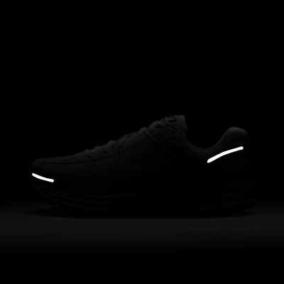 Nike Zoom Vomero 5 SE - Platinum Tint / Cashmere / Iron Grey / Photon Dust - product image 9