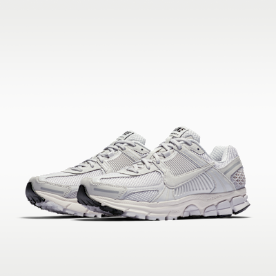 Nike Zoom Vomero 5 - Vast Grey / Black / Sail - product image 5