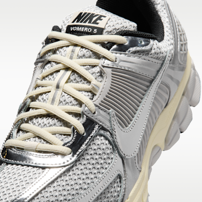 Nike Zoom Vomero 5 - Grey Fog / Metallic Silver / Coconut Milk / Chrome - product image 7