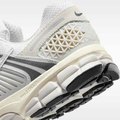 Nike Zoom Vomero 5 SE - Platinum Tint / Cashmere / Iron Grey / Photon Dust - product image 8