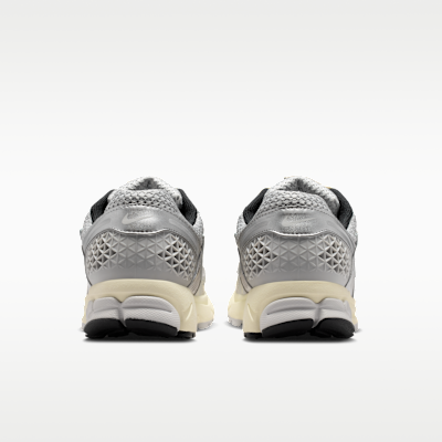 Nike Zoom Vomero 5 - Grey Fog / Metallic Silver / Coconut Milk / Chrome - product image 6