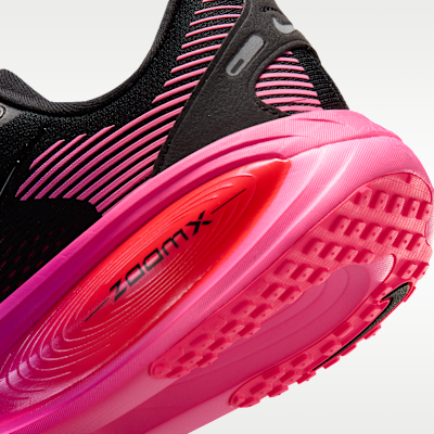 Nike Vomero 18 - Black / Hyper Pink / Laser Crimson - product image 8