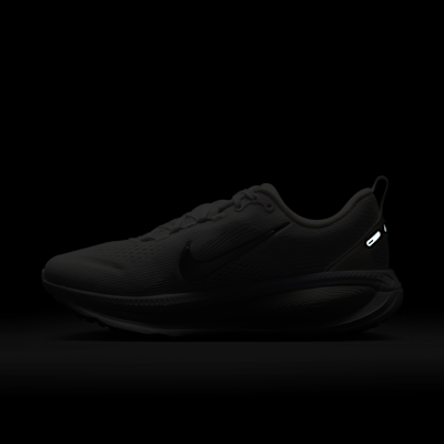 Nike Vomero 18 - White / Photon Dust / Summit White / Metallic Silver - product image 11