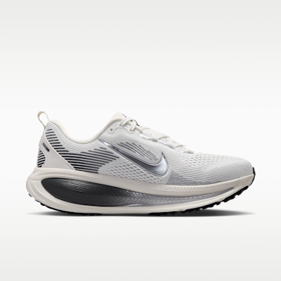 Nike Vomero 18 - Summit White / Sail / Photon Dust / Metallic Silver - product image 3
