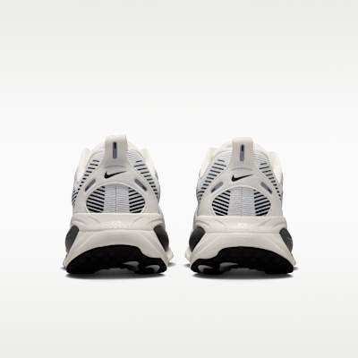 Nike Vomero 18 - Summit White / Sail / Photon Dust / Metallic Silver - product image 6