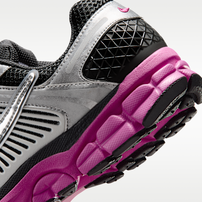 Nike Zoom Vomero 5 - Off Noir / Fire Pink / Photon Dust / Metallic Silver - product image 8