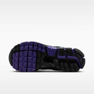 Nike Zoom Vomero 5 - Black / Court Purple / Hyper Grape - product image 2
