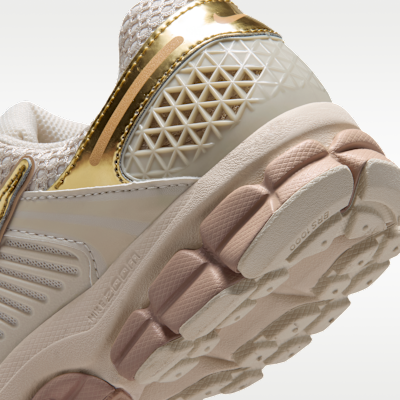 Nike Zoom Vomero 5 - Light Orewood Brown / Hemp / Phantom / Metallic Gold - product image 8