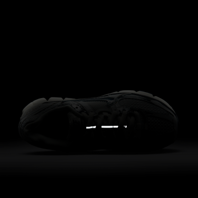 Nike Zoom Vomero 5 - Photon Dust / Gridiron / Sail / Chrome - product image 9