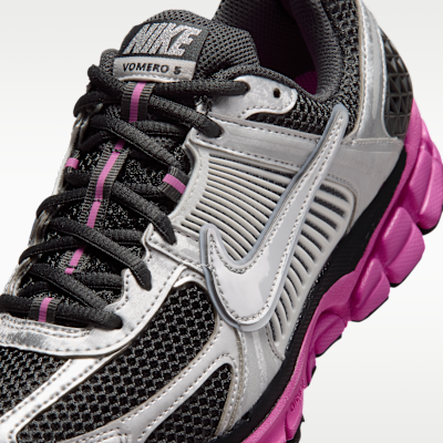 Nike Zoom Vomero 5 - Off Noir / Fire Pink / Photon Dust / Metallic Silver - product image 7