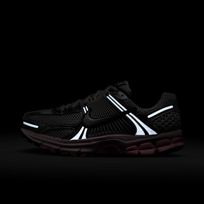 Nike Zoom Vomero 5 - Photon Dust / Pink Foam / Medium Soft Pink / Metallic Silver - product image 11