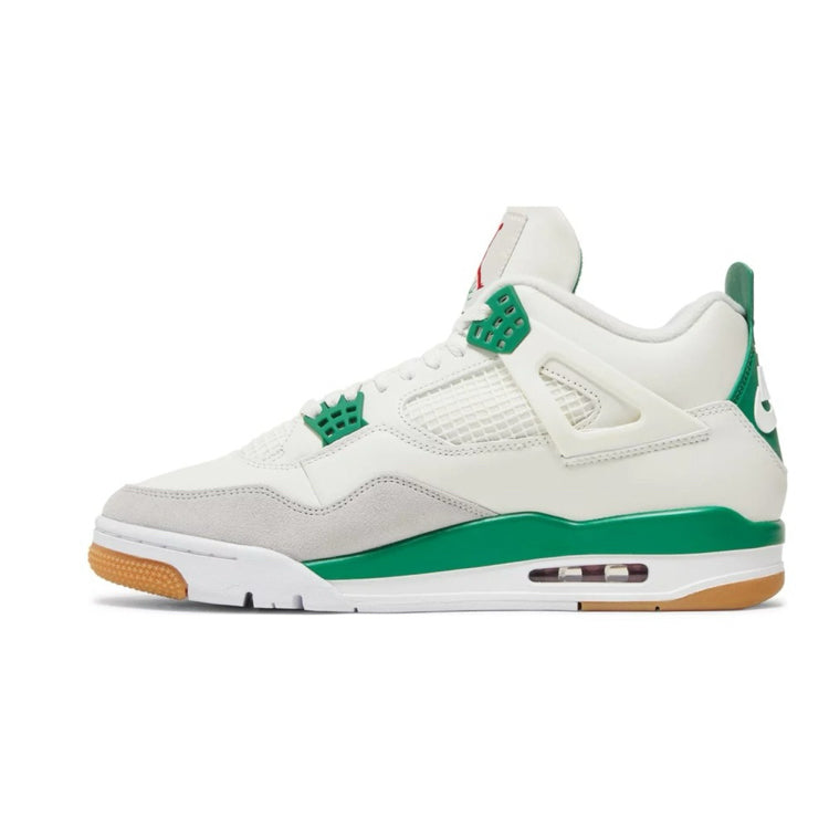 Nike SB x Air Jordan 4 - Pine Green - view 2
