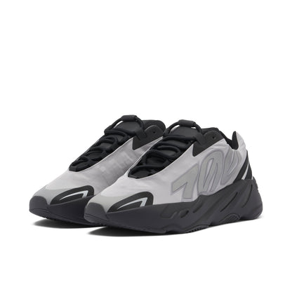 Adidas Yeezy Boost 700 MNVN - Metallic - view 3